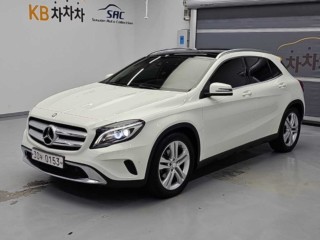 벤츠 GLA 클래스 GLA클래스 X156 GLA200 D 4MATIC 액티비티 에디션