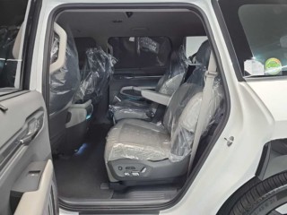 기아 EV9 롱레인지 4WD 어스