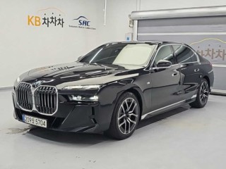 BMW 7시리즈 7시리즈 (G70) 740i sDrive M 스포츠