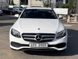 벤츠 E 클래스 E-클래스 W213 E220d 아방가르드