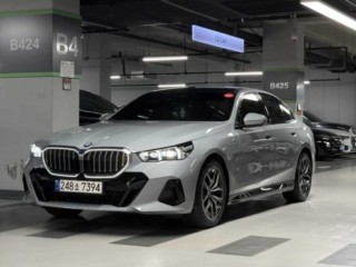 BMW 5시리즈 5시리즈 (G60) 520i M 스포츠