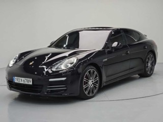 포르쉐 파나메라 3.6 AWD