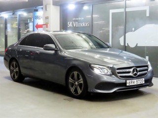 벤츠 E 클래스 E-클래스 W213 E300 4MATIC 아방가르드