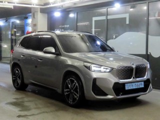 BMW iX1 iX1 (U11) xDrive 30 M 스포츠