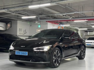 기아 EV6 롱레인지 AWD 어스