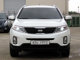 기아 쏘렌토 뉴 쏘렌토 R 2WD 2.0 TLX 스페셜