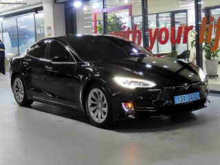 테슬라 모델 S 75D