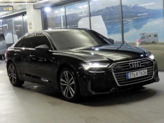 아우디 A6 A6 (C8) 45 TFSI 콰트로 프리미엄