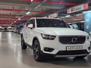 볼보 XC40 T4 4WD 인스크립션