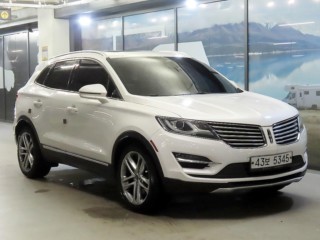 링컨 MKC 2.0 AWD 리저브