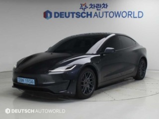 테슬라 모델 3 RWD