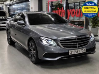 벤츠 E 클래스 E-클래스 W213 E300e 4MATIC 익스클루시브