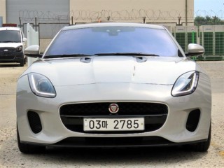 재규어 F-TYPE P300 쿠페