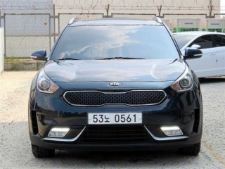 기아 니로 1.6 하이브리드 프레스티지