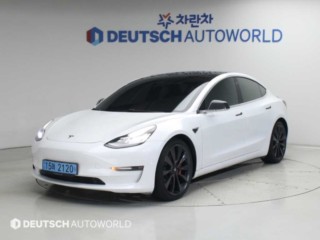 테슬라 모델 3 퍼포먼스