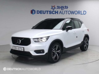 볼보 XC40 T4 4WD R-디자인