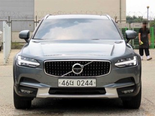 볼보 V90 V90 크로스컨트리 T5 프로 AWD