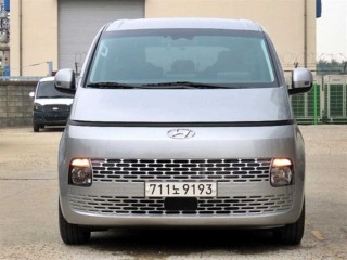 현대 스타리아 4WD 디젤 투어러 모던 11인승