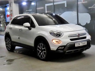 피아트 500X 2.0 디젤 크로스 AWD