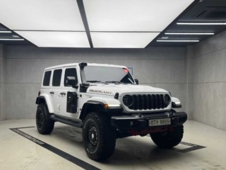 지프 랭글러 랭글러 (JL) 2.0 사하라 4도어