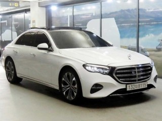벤츠 E 클래스 E-클래스 W214 E220d 4MATIC 익스클루시브