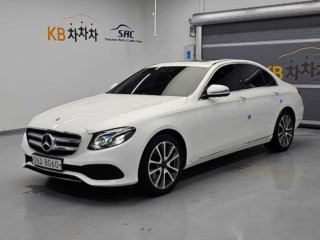 벤츠 E 클래스 E-클래스 W213 E300 4MATIC 아방가르드