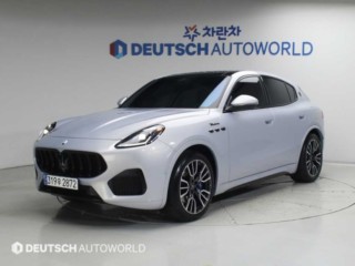 마세라티 그레칼레 2.0 AWD 모데나