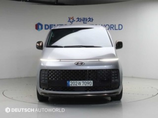 현대 스타리아 4WD 디젤 라운지 프레스티지 9인승