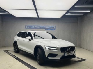 볼보 V60 V60 크로스 컨트리 2세대 2.0 B5 울트라 AWD