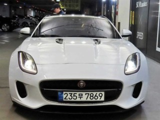 재규어 F-TYPE P300 쿠페