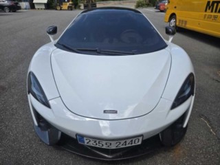 맥라렌 570GT 3.8 쿠페