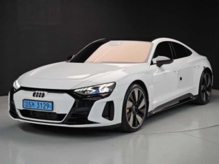 아우디 e-트론 GT GT 콰트로 프리미엄