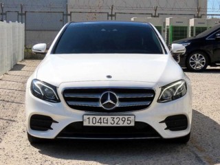 벤츠 E 클래스 E-클래스 W213 E300 4MATIC 익스클루시브