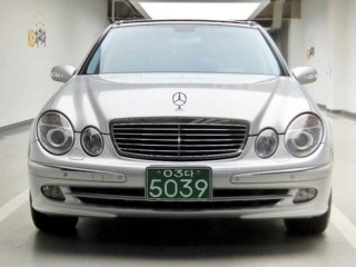 벤츠 E 클래스 E-클래스 E350 4MATIC