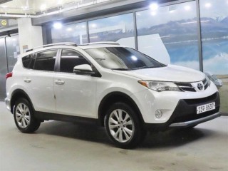 토요타 라브4 2.5 2WD