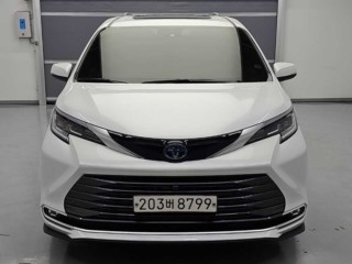 토요타 시에나 2.5 2WD 하이브리드