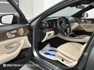 벤츠 E 클래스 E-클래스 W213 E220d 4MATIC 익스클루시브