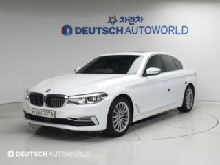 BMW 5시리즈 5시리즈 (G30) 520i 럭셔리