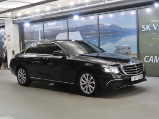 벤츠 E 클래스 E-클래스 W213 E300 4MATIC 아방가르드