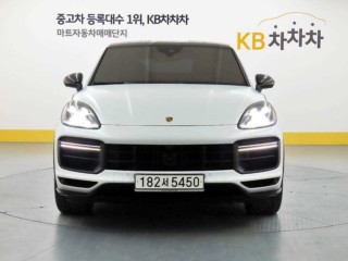 포르쉐 카이엔 카이엔(PO536) 4.0 터보 GT 쿠페