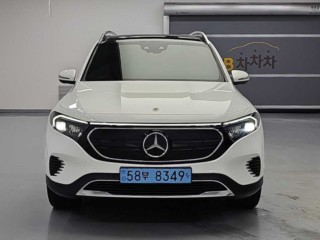 벤츠 EQB EQB (X243) EQB 300 4MATIC