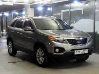 기아 쏘렌토 쏘렌토 R 디젤 4WD 2.2 TLX 최고급형