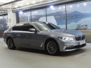 BMW 5시리즈 5시리즈 (G30) 520d xDrive 럭셔리 플러스