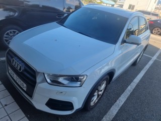아우디 Q3 30 TDI 콰트로