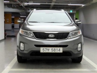 기아 쏘렌토 뉴 쏘렌토 R 2WD 2.0 트랜디