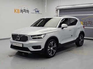 볼보 XC40 T4 4WD 인스크립션