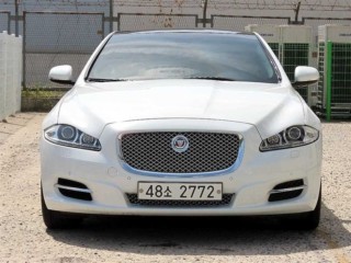 재규어 XJ XJ (X351) 3.0D 프리미엄 럭셔리 SWB