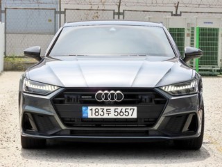 아우디 A7 A7 (4K) 55 TFSI 콰트로 프리미엄
