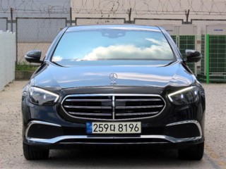 벤츠 E 클래스 E-클래스 W213 E300e 4MATIC 익스클루시브