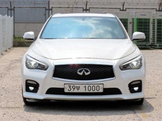 인피니티 Q Q50 3.5 하이브리드 에센스